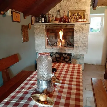 Vikendica Perko * Siroki Brijeg