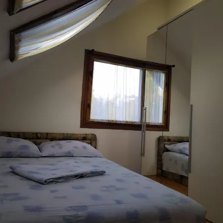 Vikendica Perko Ferienhaus